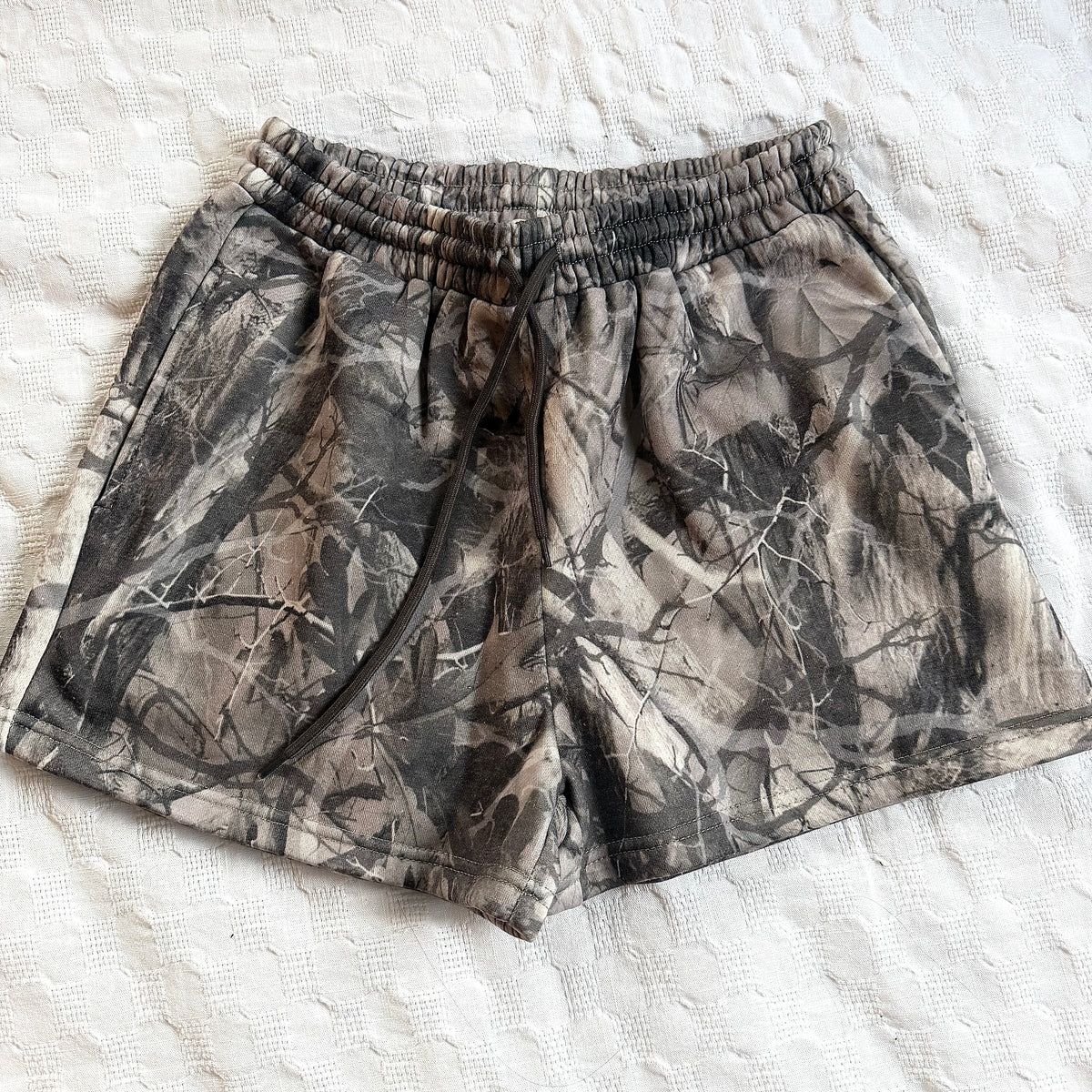 CAMO SWEAT SHORTS
