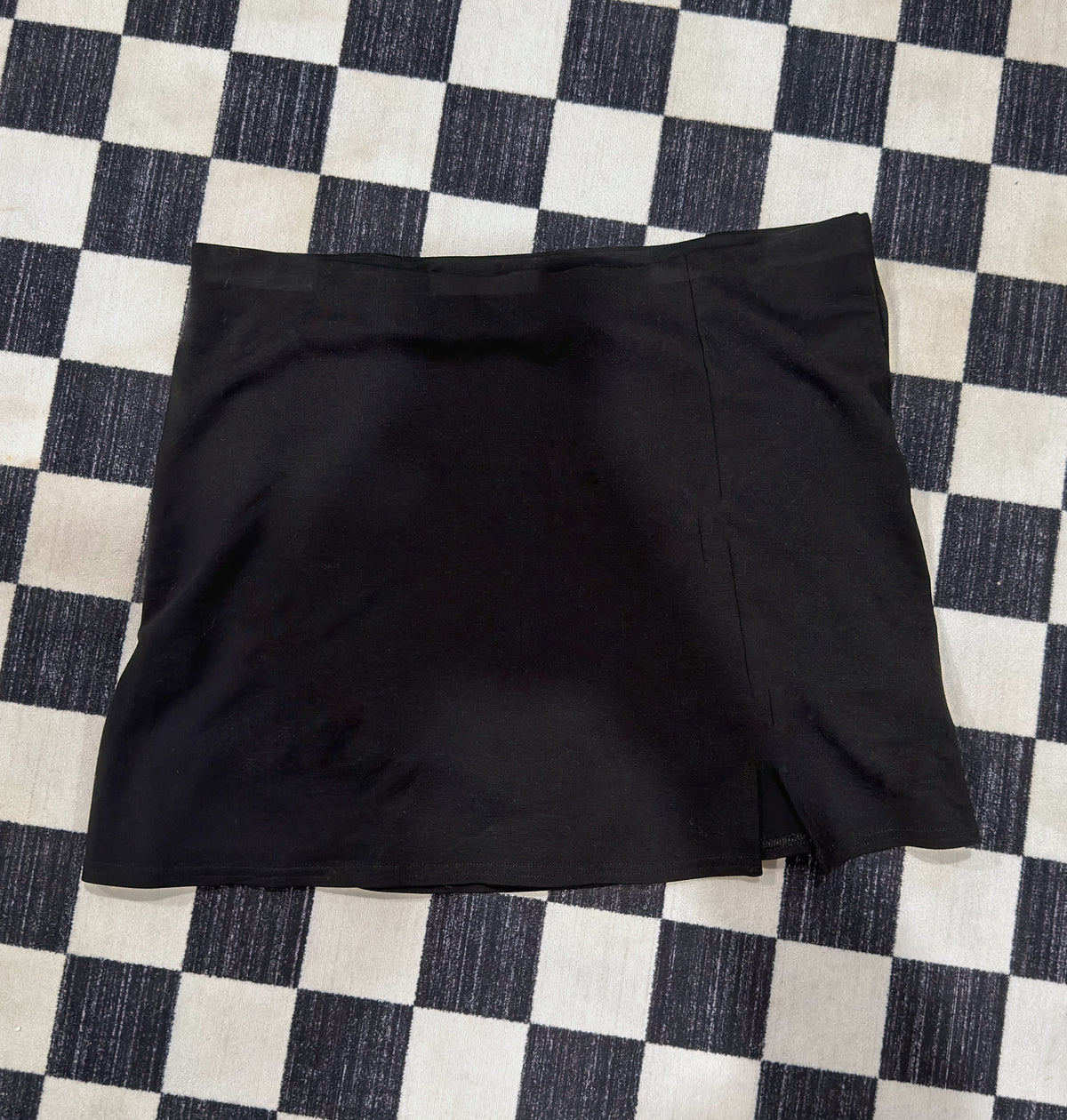 AMERICAN EAGLE SKORT SIZE LARGE