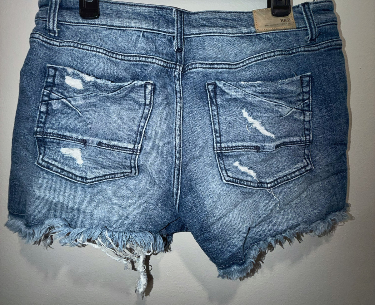 BKE GABBY SHORTS SIZE 32