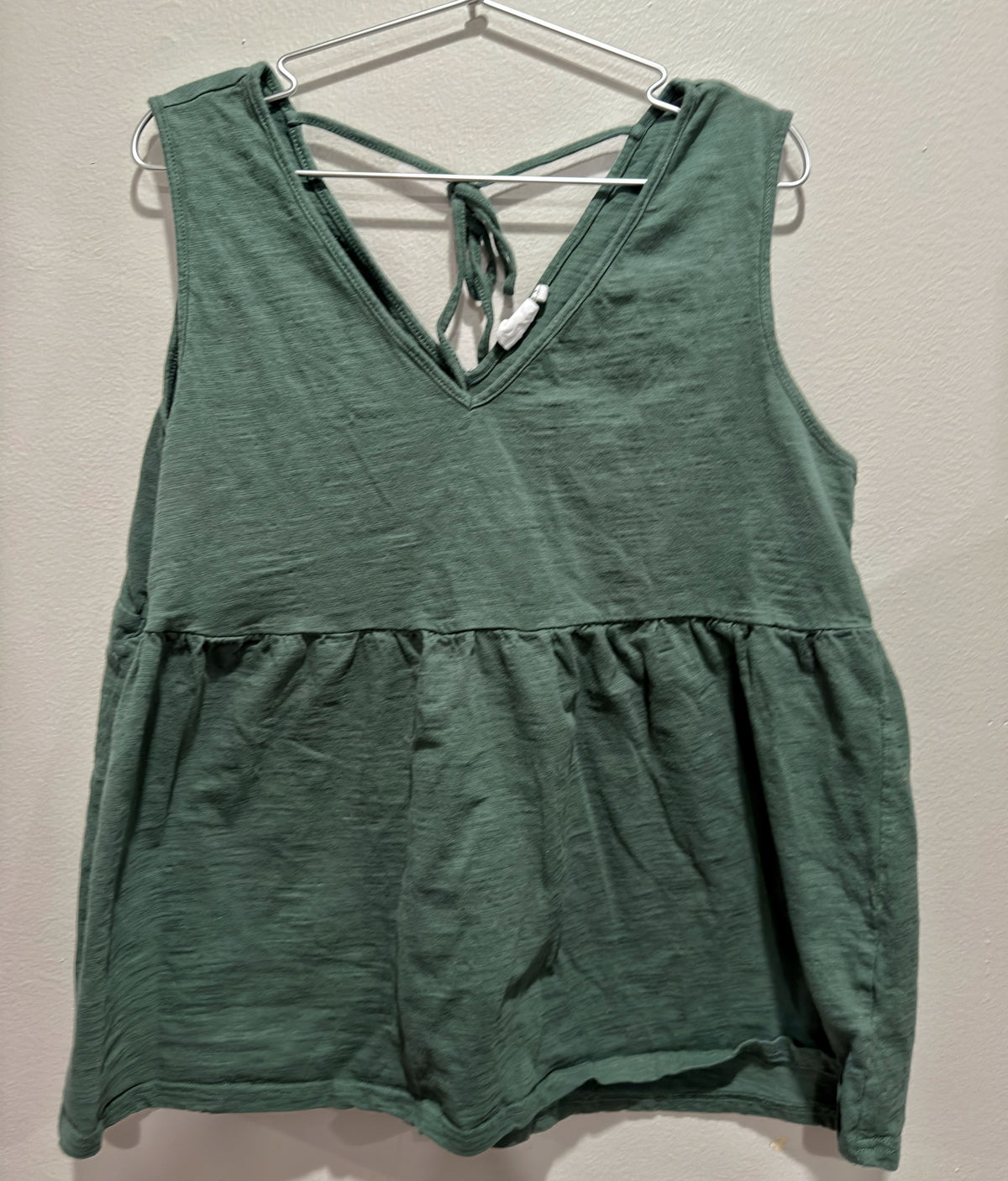 GREEN TANK TOP SIZE 1X