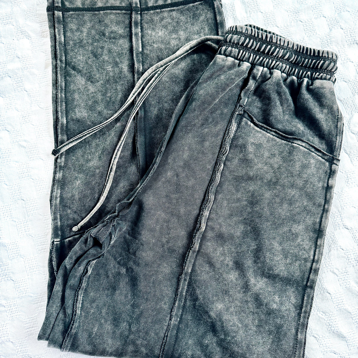 MINERAL WASH MAYHEM PANTS