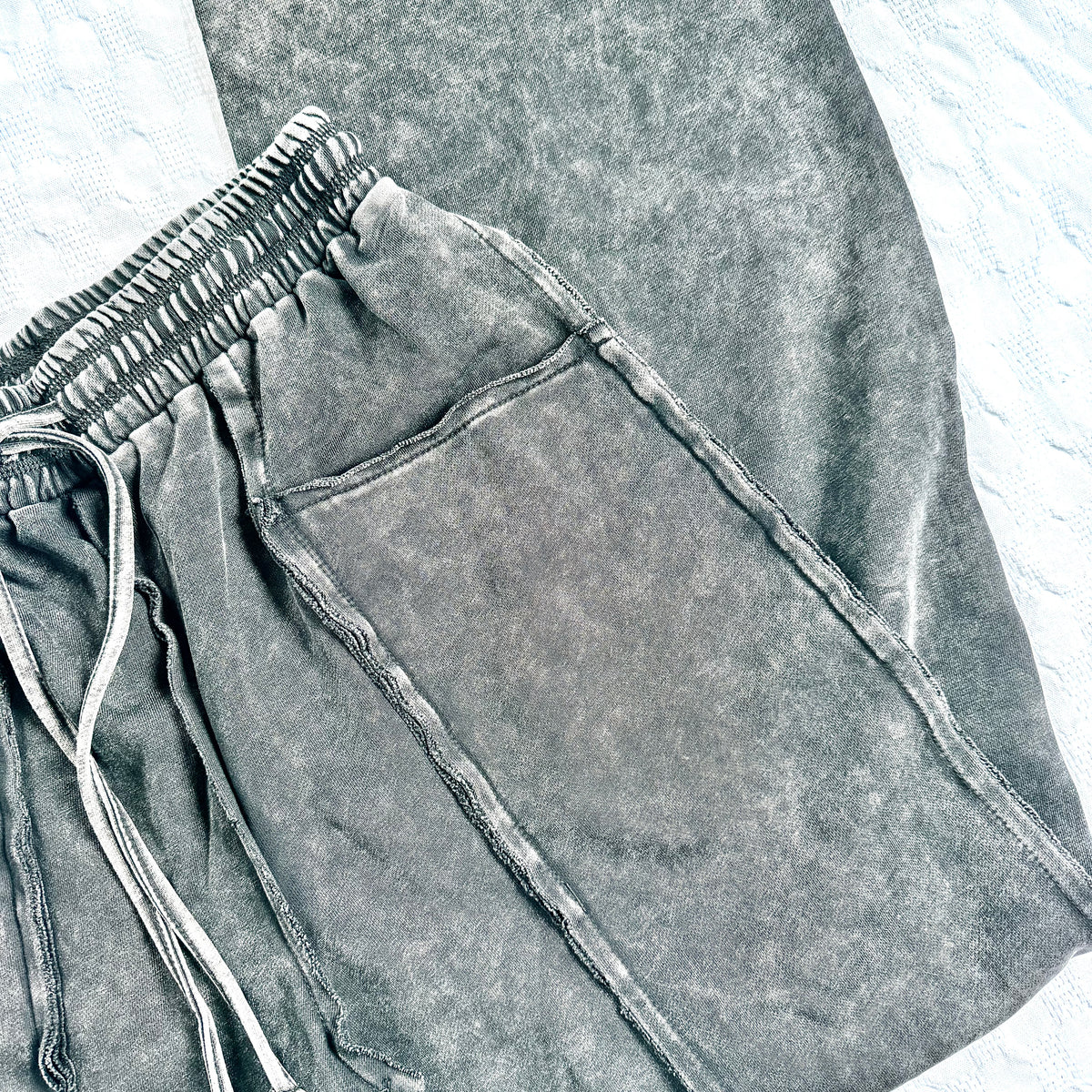 MINERAL WASH MAYHEM PANTS