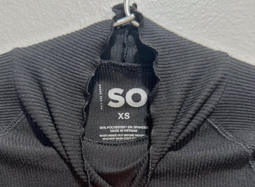 SO LONG SLEEVE SIZE XS