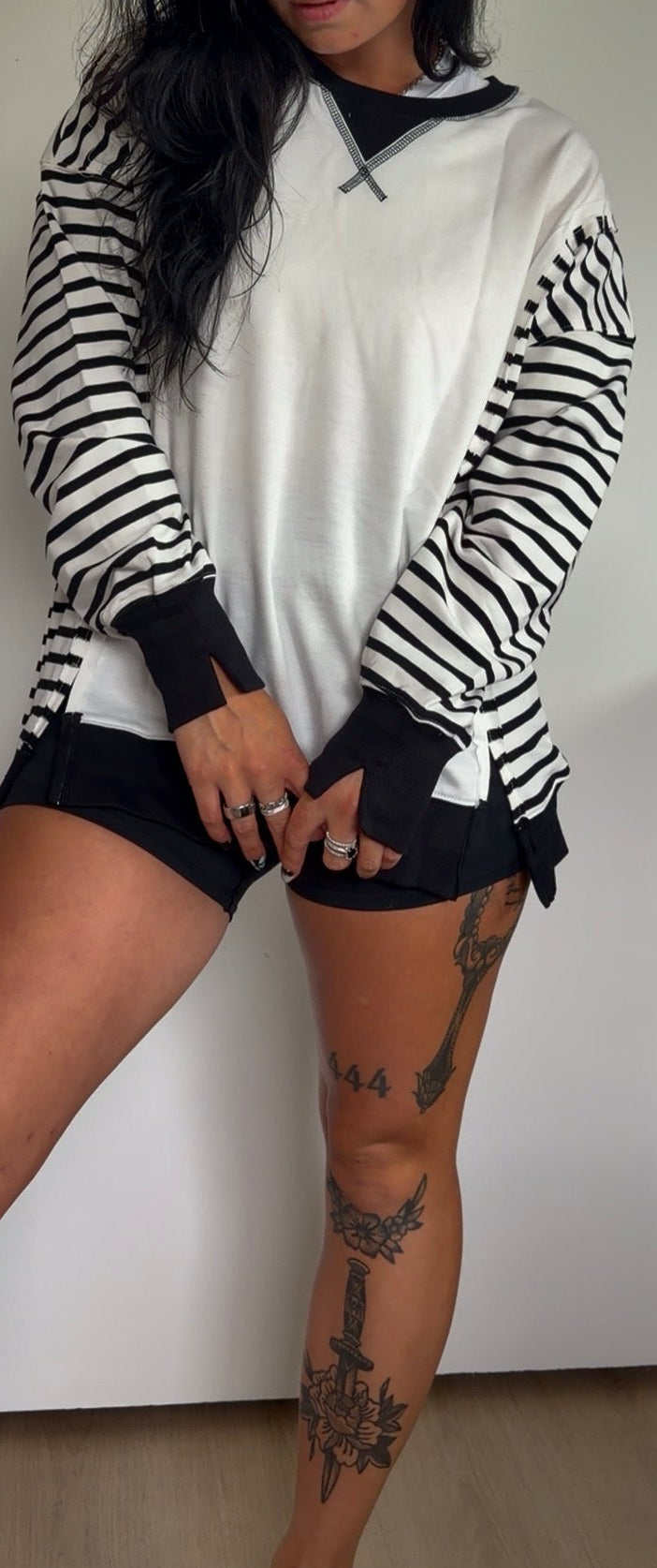 STRIPE SLEEVE PATCHWORK TOP